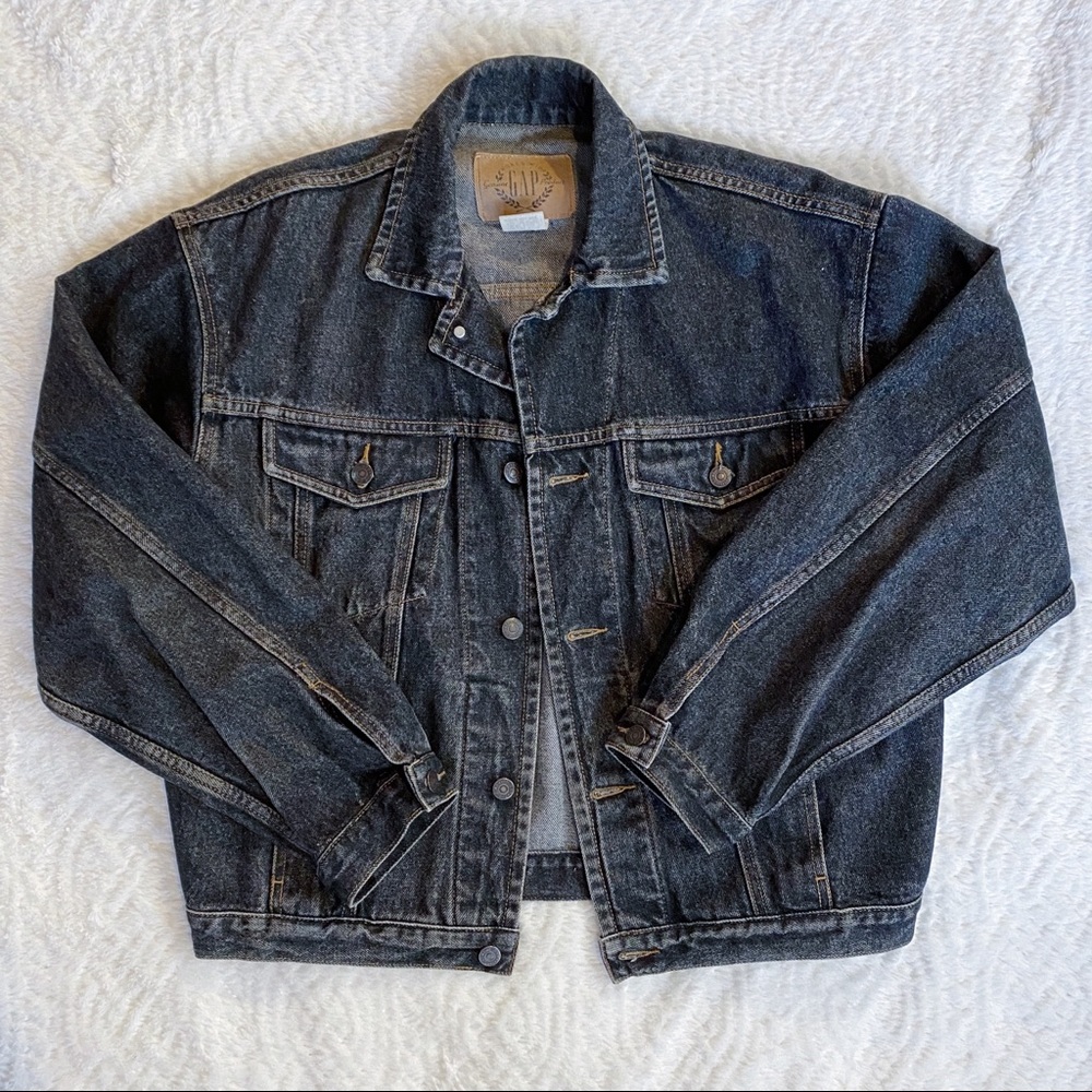 VINTAGE GAP DENIM JACKET - women large or men small